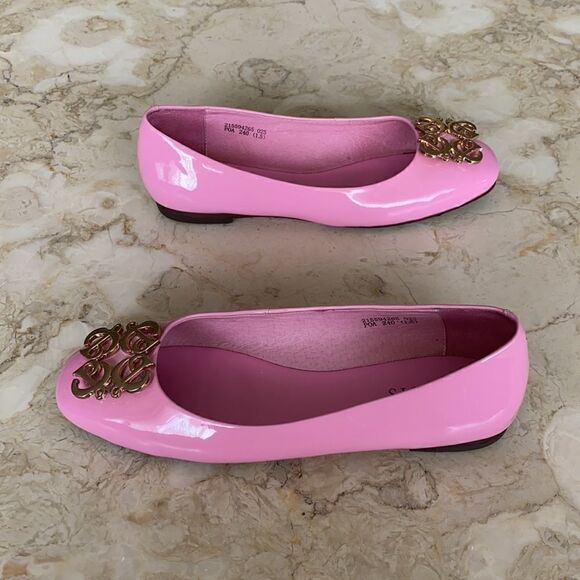 Précis Pink Patent Leather & Monogram Buckle Ballerina Flats - Picture 4 of 11